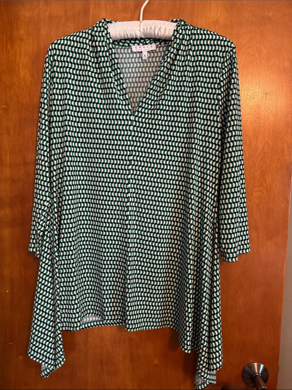 EUC Chaus Greeb and White Geometric V-Neck Tunic